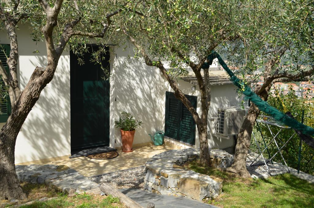 Agri Bed - L'Affittacamere In Collina - Guest Room On The Hill Lavagna Rom bilde